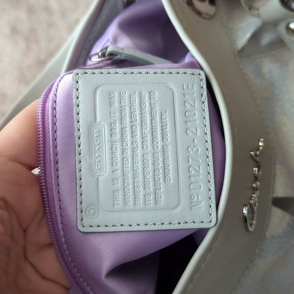 New without tag Coach Handbag - Picture 4 of 5